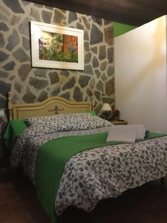 Los Cazadores Bed & Breakfast El Gastor
